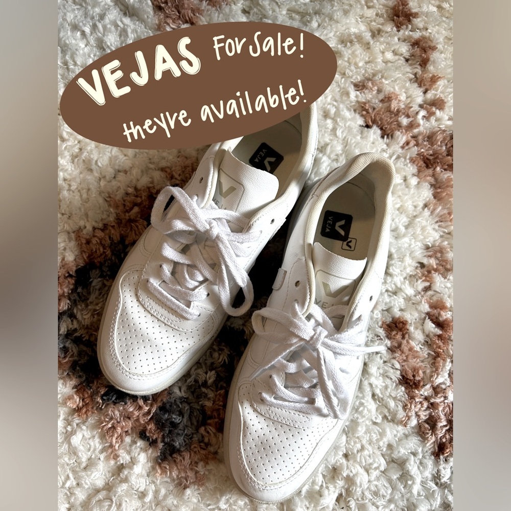 VEJA women’s sneakers